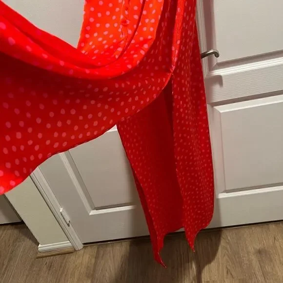 Q2 MAXI CINCHED AT THE WAIST DRESS WITH ANGEL SLEEVES IN RED POLKA size S - Picture 11 of 11